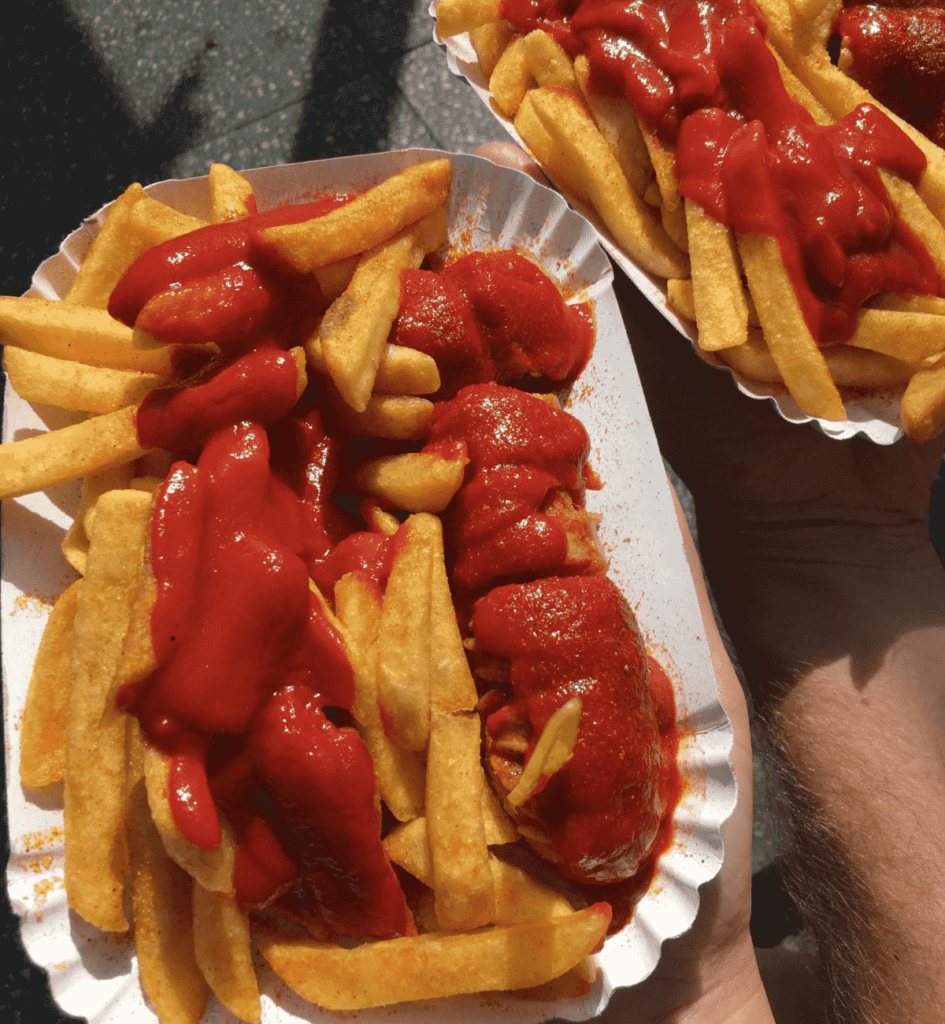 ドイツの定番料理カリーブルスト